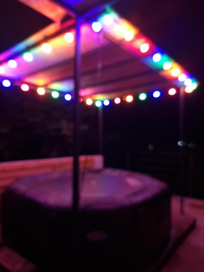 Annas Glamping Luxury tent